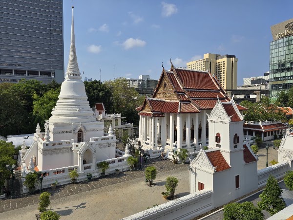 Wat Pathum Wanaram Rachaworawihan 5