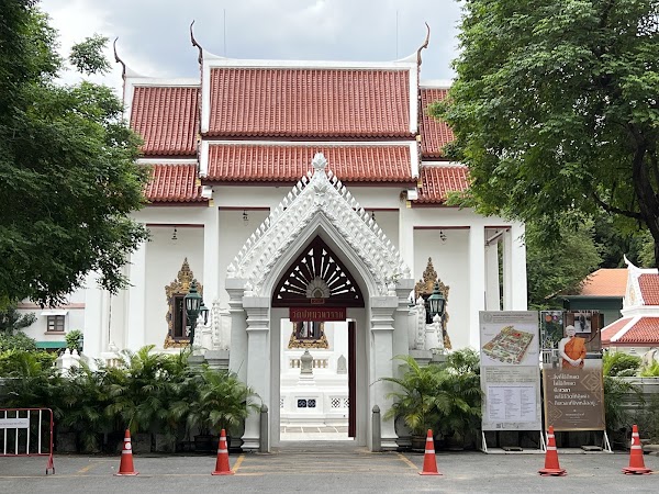 Wat Pathum Wanaram Rachaworawihan 2