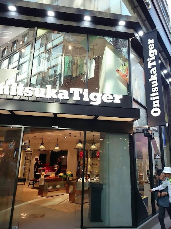 Onitsuka Tiger Lotte Main 3