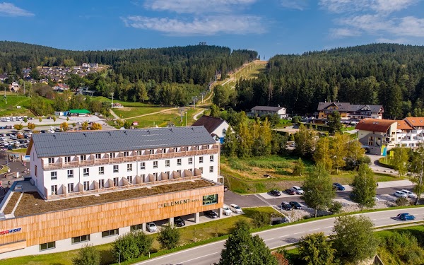 Hotel Element