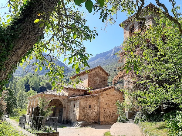 Iglesia de Santa María de Lebeña 1