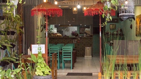 Rumah makan - Ayam Betutu Bu Lina | Gilimanuk Cab Kuta - Bali