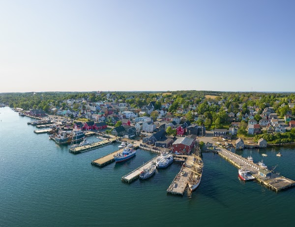 Lunenburg 4