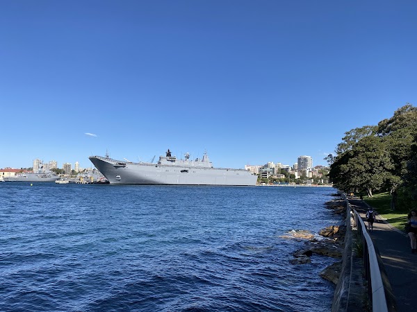 Mrs Macquarie's Chair 3