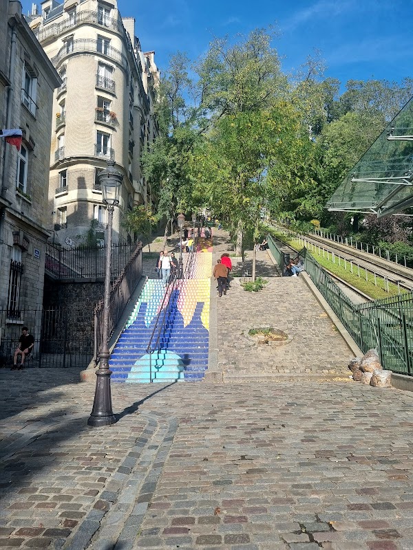 Montmartre Funicular 5
