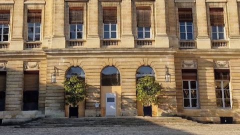 Hôtel de ville