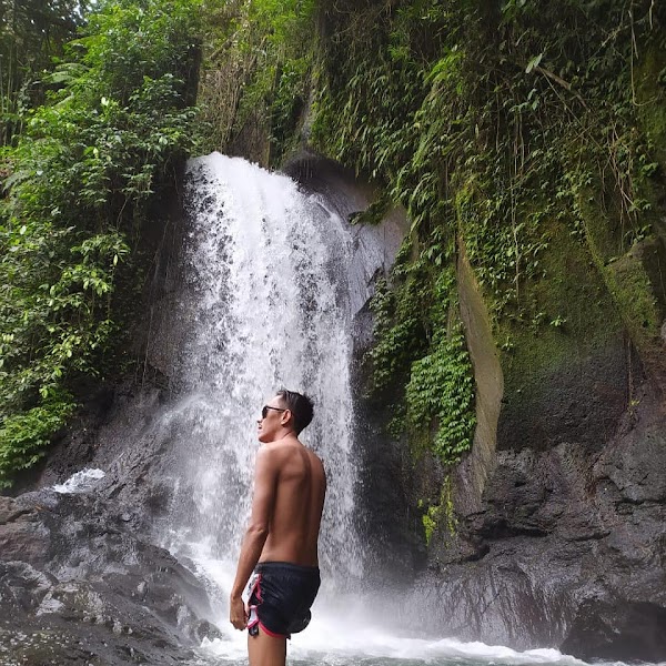 Taman Sari Waterfall & Natural pool 4
