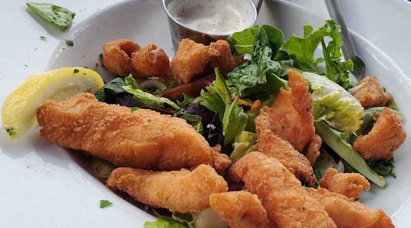 Capers Restaurant and Bar 5