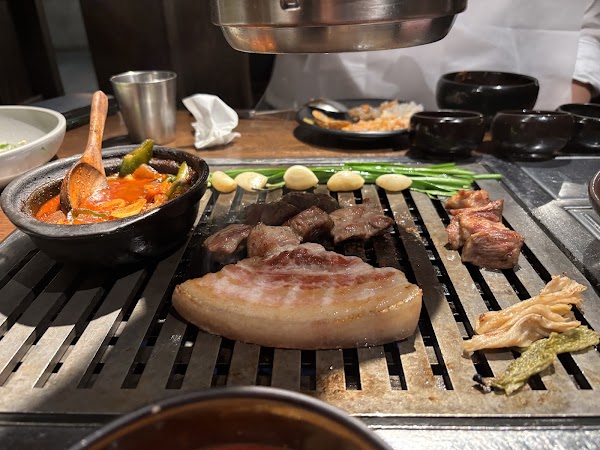 UM YONG BAEK / KOREAN BBQ - TELOK AYER 2