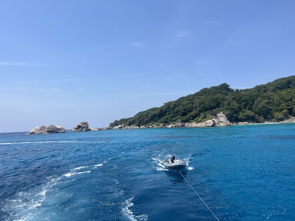 Khao Lak Explorer Diving Center: Similan Islands Liveaboard & Day Trips Richelieu Rock 2