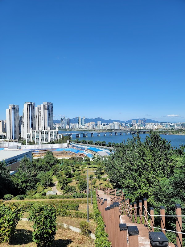 Cheongdam Road Park