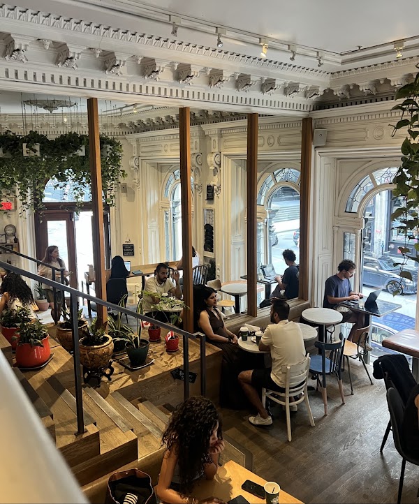 Tommy Café 5