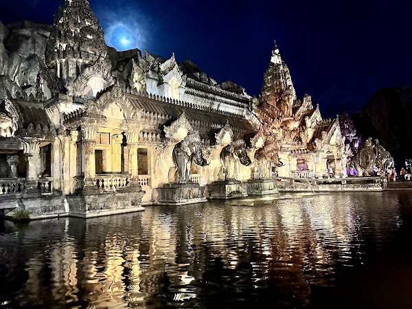 Phuket FantaSea 2