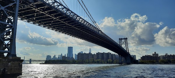 Williamsburg 5