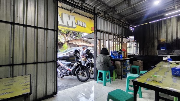 Rumah Makan Madem