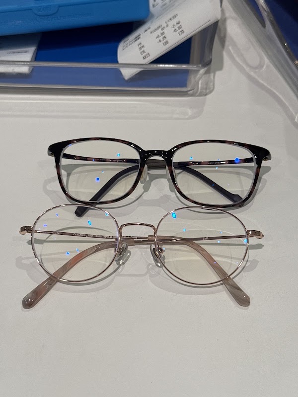 Zoff MART "ALWAYS IN SEASON" Lumine Yurakucho Store 5