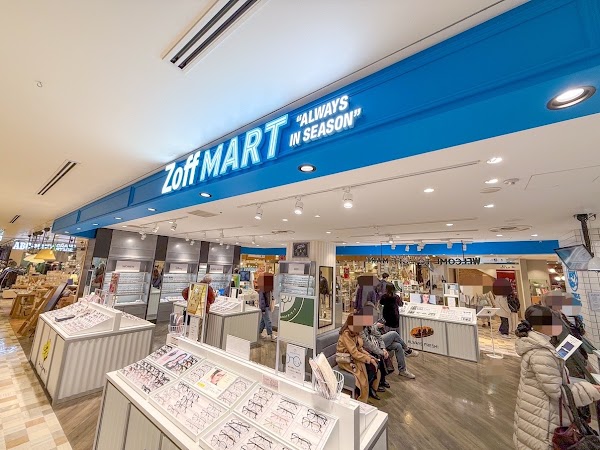 Zoff MART "ALWAYS IN SEASON" Lumine Yurakucho Store 3