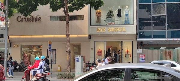 Dezus Bà Triệu