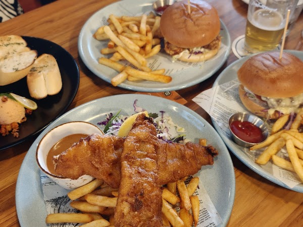 Ministry of Works Bar & Eatery 3