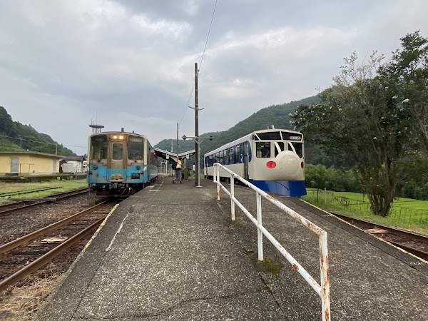 Ekawasaki Station 2