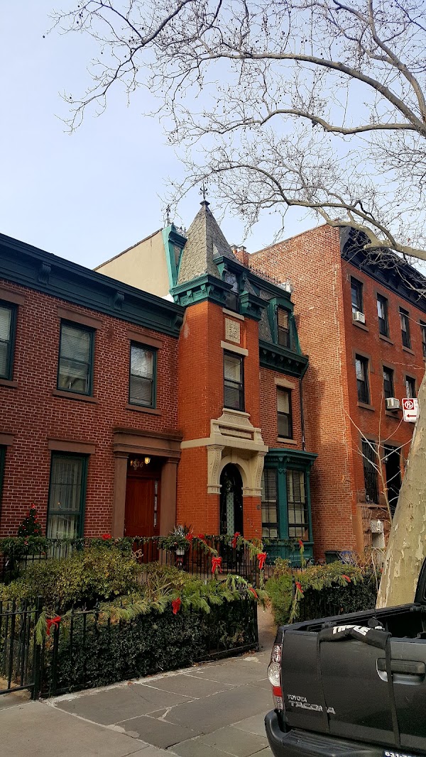 Clinton Street 2