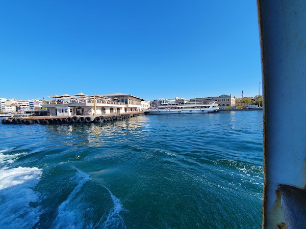 Yeni Kadıköy (Şehir Hatları) İskelesi