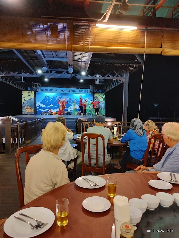 Kampung Nelayan Floating Seafood Market Restaurant 2