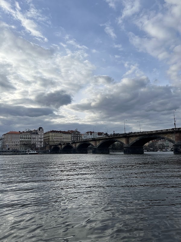 Náplavka Riverbank 5