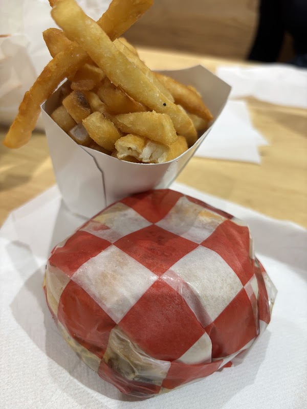 7th Street Burger Times Square 3