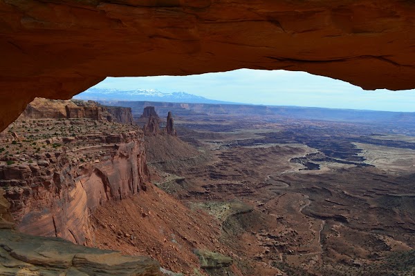 Mesa Arch Trail 5