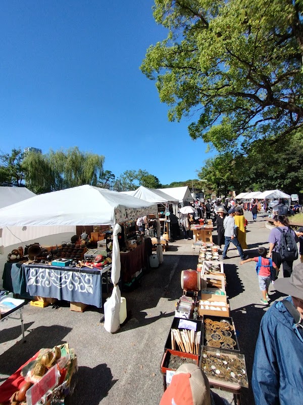 Ueno Park Antique Market 1