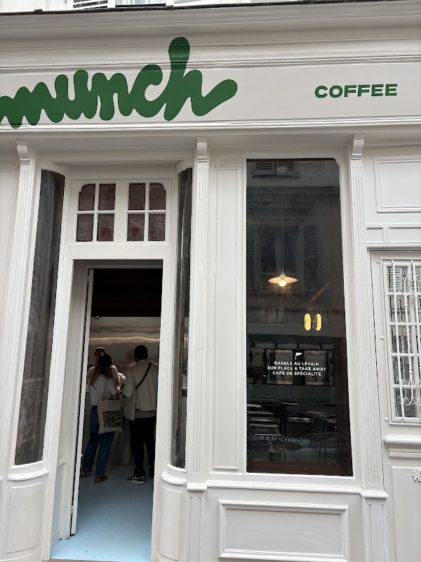 Munch - Bagels & Coffee 4