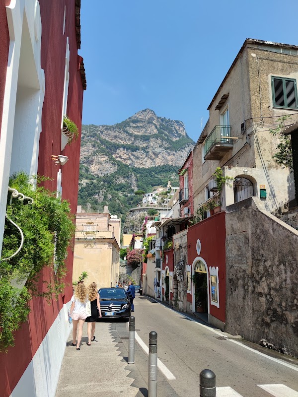 Via Cristoforo Colombo