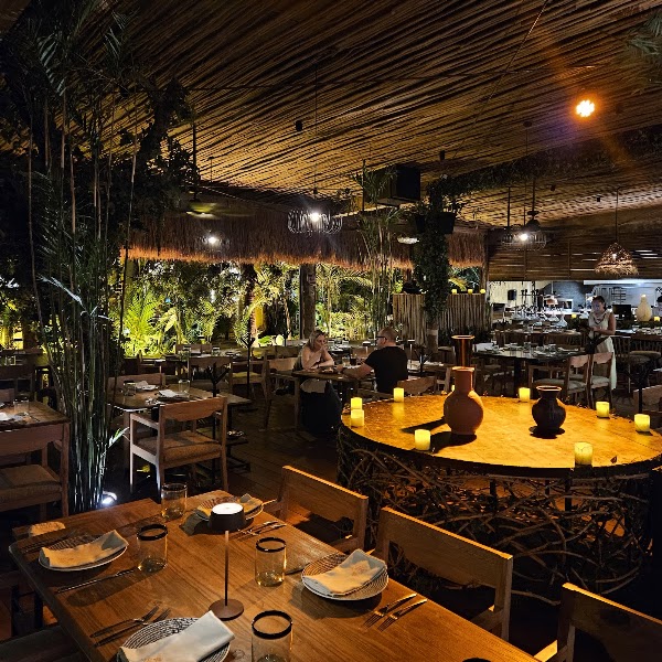 BAK’ | Fire Steakhouse 4