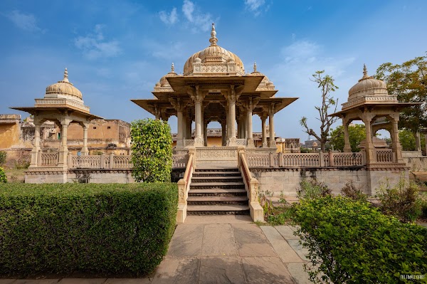 Maharaniyon Ki Chhatriyan