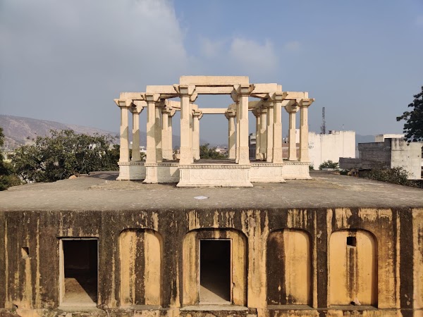 Maharaniyon Ki Chhatriyan 4