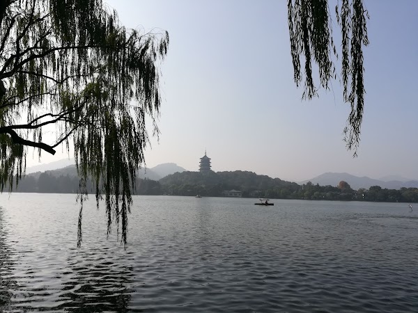 Hangzhou West Lake Scenery Spot 4