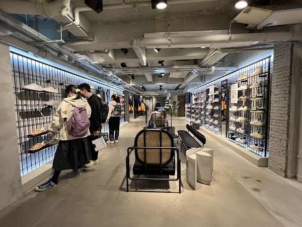 adidas Originals Flagship Store Hong Kong 5