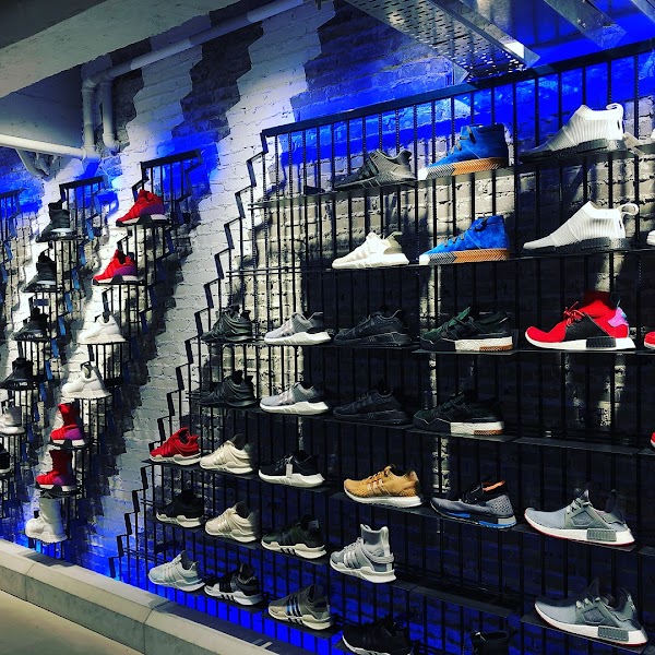 adidas Originals Flagship Store Hong Kong 4