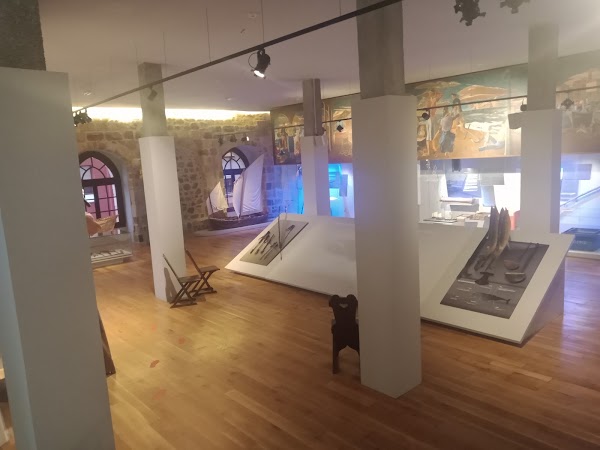 Arrantzaleen Museoa - Museo del Pescador