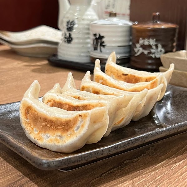 Dandadan Shinjuku Higachiguchi 3