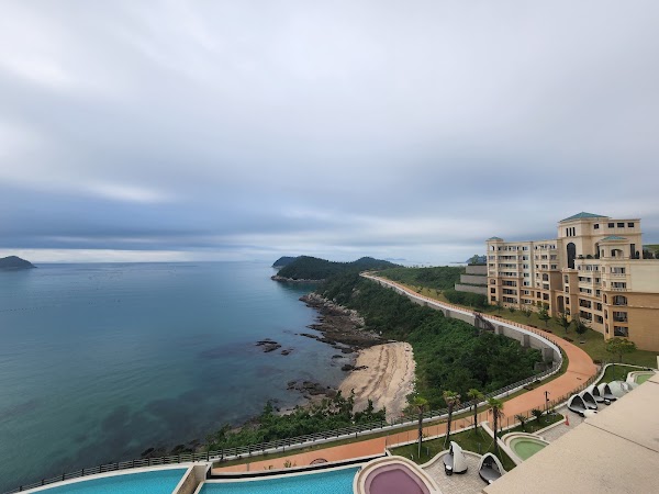 Miracle Sea Road in Sol Beach Jindo 3