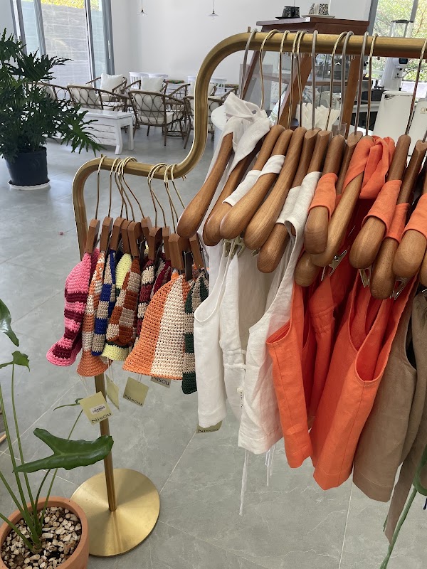 Nisou Charm Bar & Concept Store 2