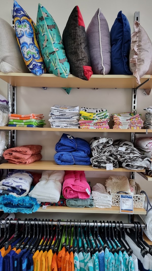 Lifeline Shop Rothwell 2