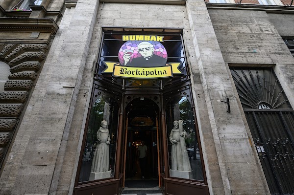 Humbák Borkápolna Budapest 1