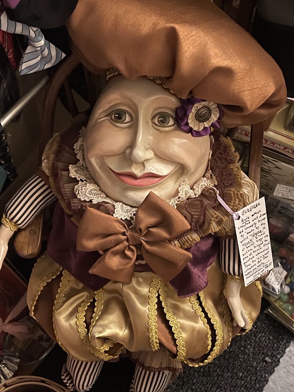 Plum Pudding Antiques Etc. 4