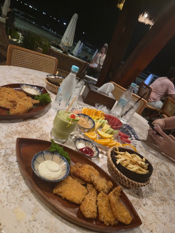 Maia beach bar Da Nang 3
