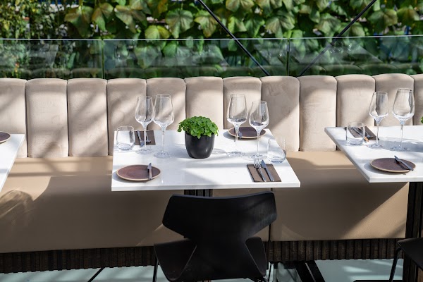 Sól restaurant 1