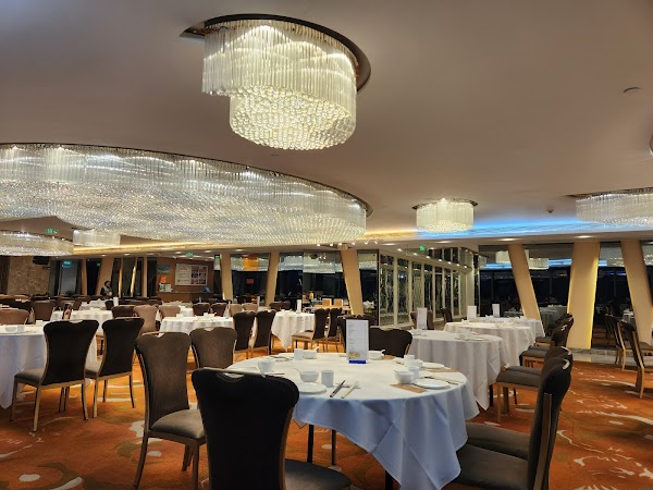 Shanghai Weijing Tang Palace Seafood Restaurant