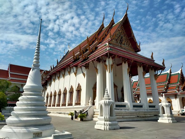 Wat Suwannaram Ratchaworawihan